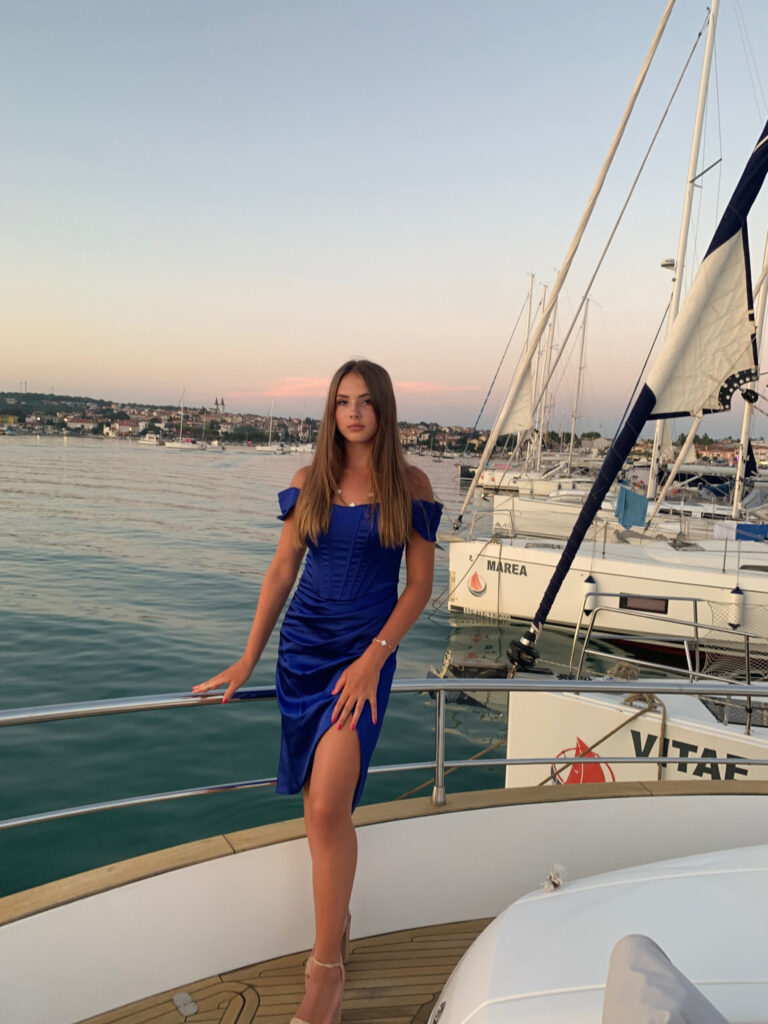Hover Image